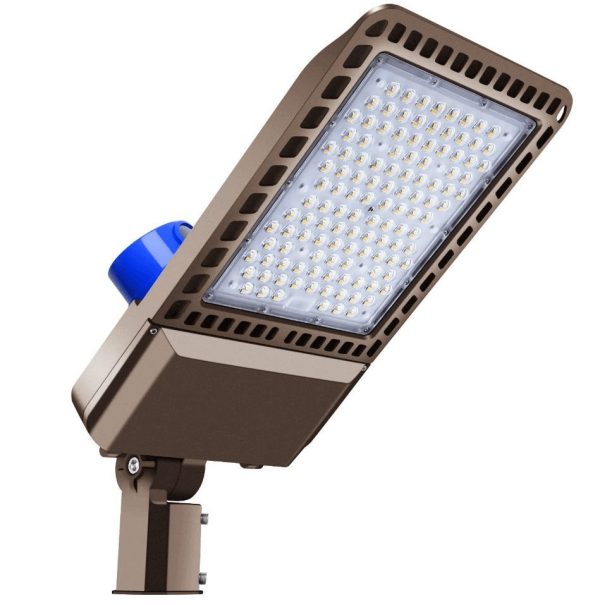 front-view-of-xh-led-street-light